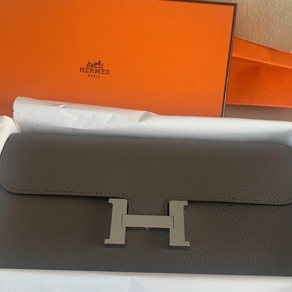 BRAND NEW Hermes Constance To Go Epsom Calfskin Wallet-Bag 8F Gris Etain. - Picture 2 of 7